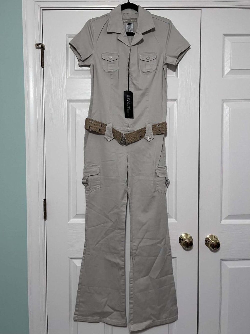 Revolt Jeans Beige (Tan) Cargo Wide Leg Jumsuit Size Large NWT